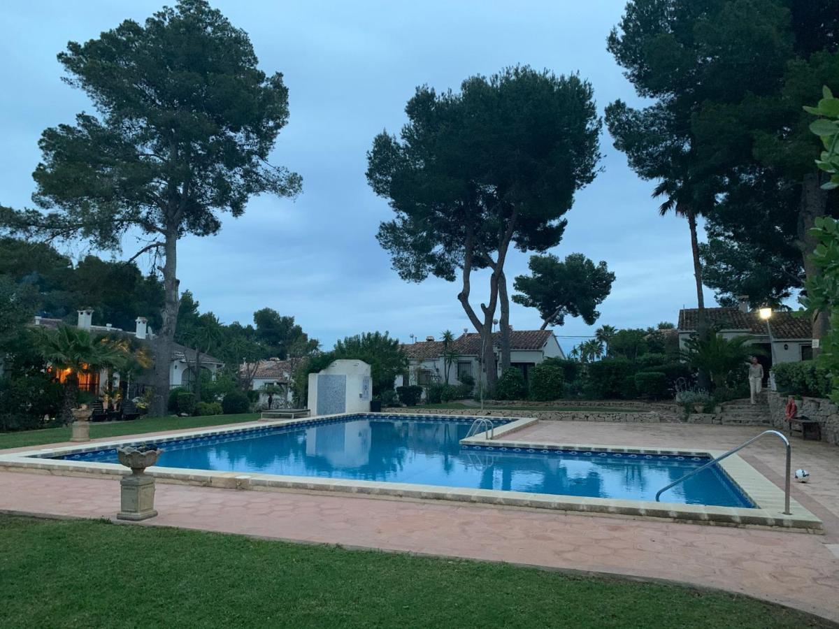 Bungalow Marquérite Moraira, 5 minutes from beach Teulada Exterior foto